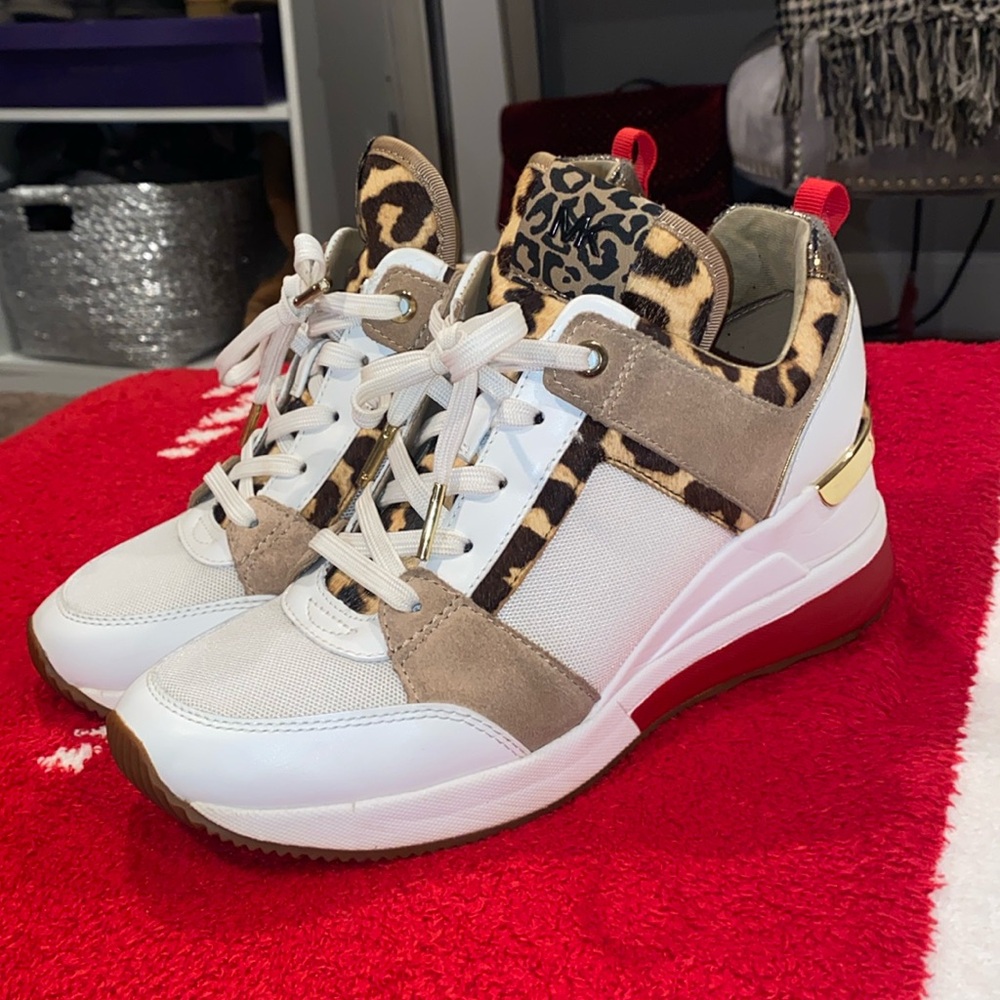 Michael kors wedge Georgie sneakers leopard and white with gold and red accents
